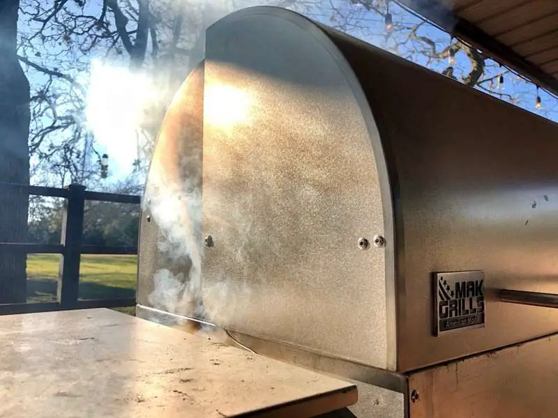 The MAK 2 Star General produces good, clean smoke for long cooks that produces amazing results.
