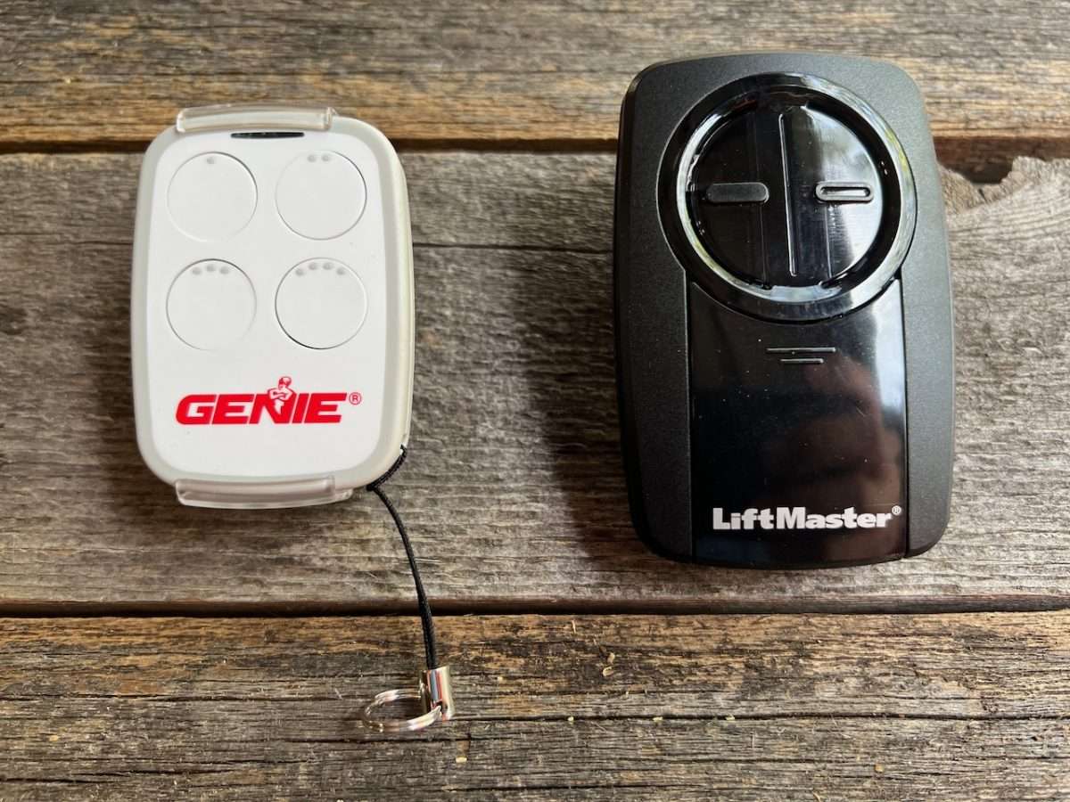 Genie GU4T-BX vs. LiftMaster 380UT universal remote.